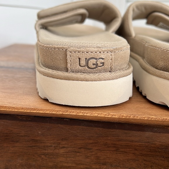 UGG platform slides - Picture 12 of 17